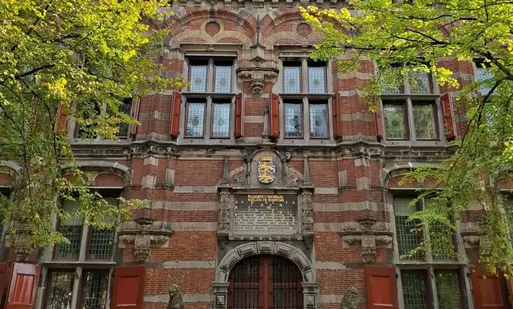 Huis van Eysinga en de Kanselarij